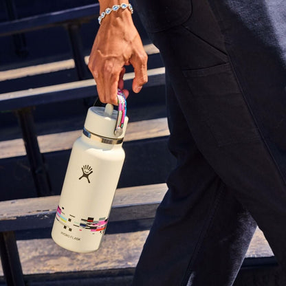 Glitch Collection - 32 oz Bottle with Flex Straw Cap - Glitch White